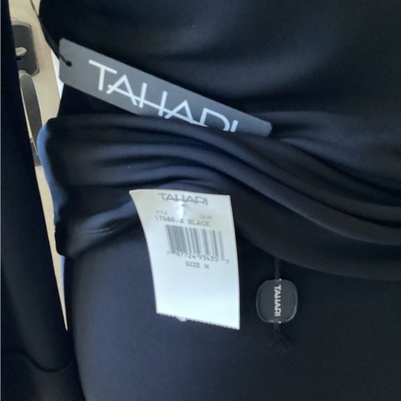 NWT Gorgeous Elie Tahari black jersey set​ - Picture 12 of 14